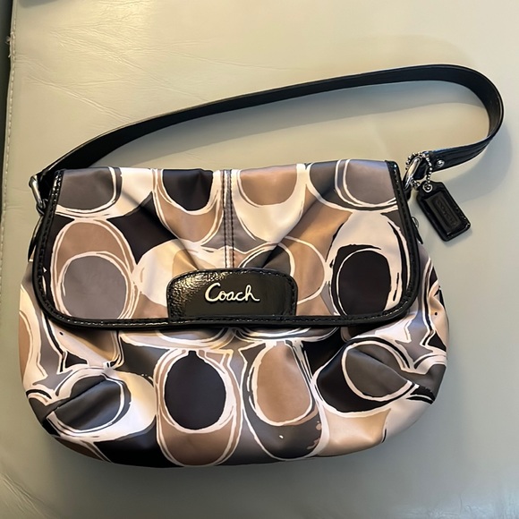 Coach Purse - Picture 1 of 3